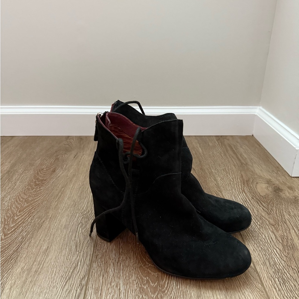 Elegant Black Suede Ankle Boots